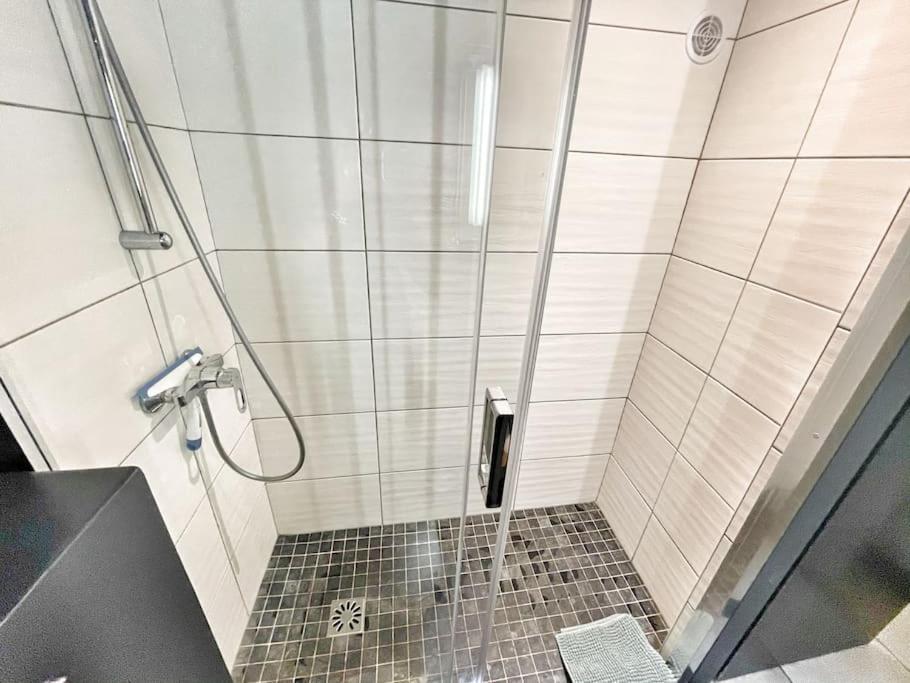 Homelivia, Vieux Nice, Appartement De Charme, Clim Balcon Εξωτερικό φωτογραφία